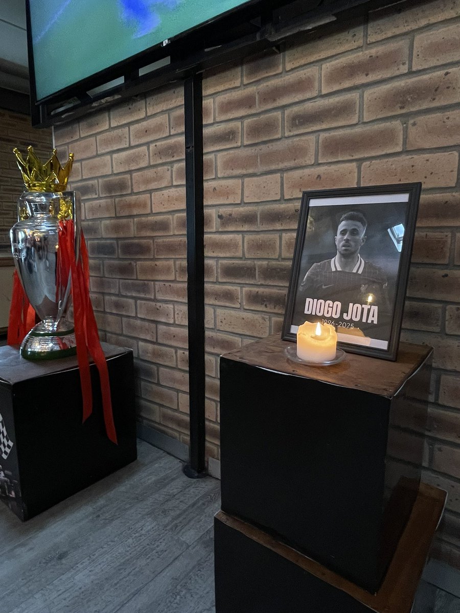 We are Live. 

Come &amp; join us at Mitchell’s Brewery as we support our Reds in the Community Shield final. 

#LFCCapeTown #LFC #YNWA #RIPJota