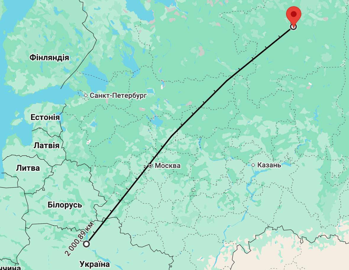 ‼️🇺🇦🇷🇺
💥💥💥
Une attaque de drones du côté d'Oukhta aurait visé une raffinerie 👀👀👀

🔥Des drones ukrainiens ont frappé la République de Komi en Russie — à plus de 2000 km de l'Ukraine

La cible pourrait avoir été une raffinerie locale, les services spéciaux opèrent dans la