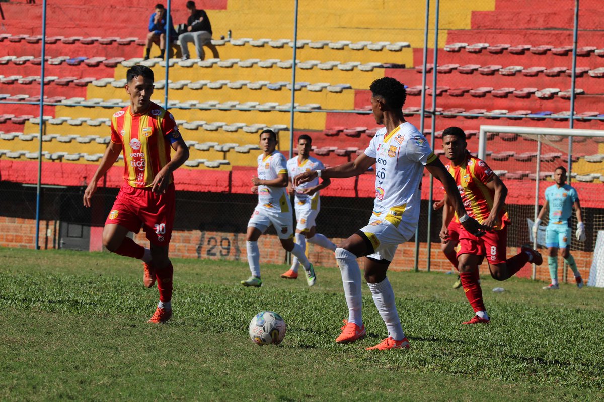 ⏱️ 40'

➡️ #29deSetiembre 0
➡️ #SportColombia 1

🗓 Fecha 18.    

#APFPrimeraB ⚽