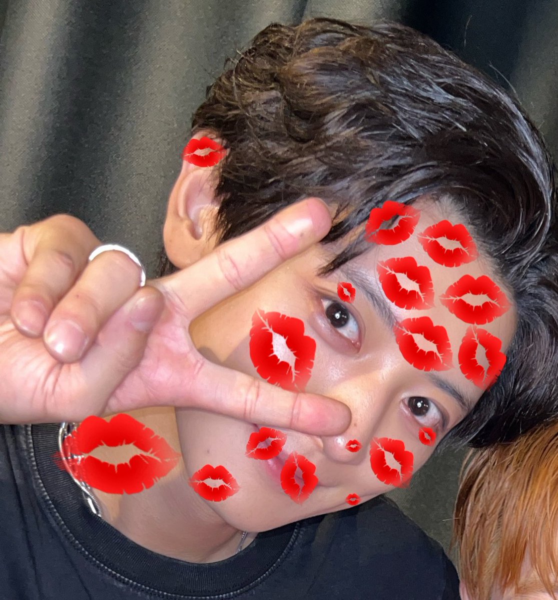 Miss__LOEY's tweet photo. How I feel about Yeol💋
#CHANYEOL 
#CHANYEOL_SMTownTokyo https://t.co/p6L6DeJGKD