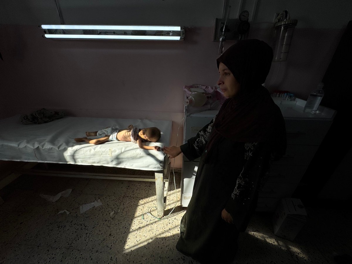 🚨 Mass Death Awaits Thousands of Gaza Patients as Israel Continues Its Starvation Policy and Denial of Medical Treatment

📢 The Palestinian Centre for Human Rights (PCHR) warns of the catastrophic consequences of Israel’s continued policy of using starvation as a weapon of war