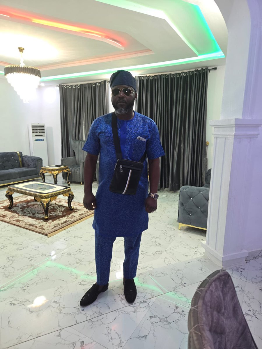 Meet Oladele , a proud beneficiary of the 20K agbado salary ✌️