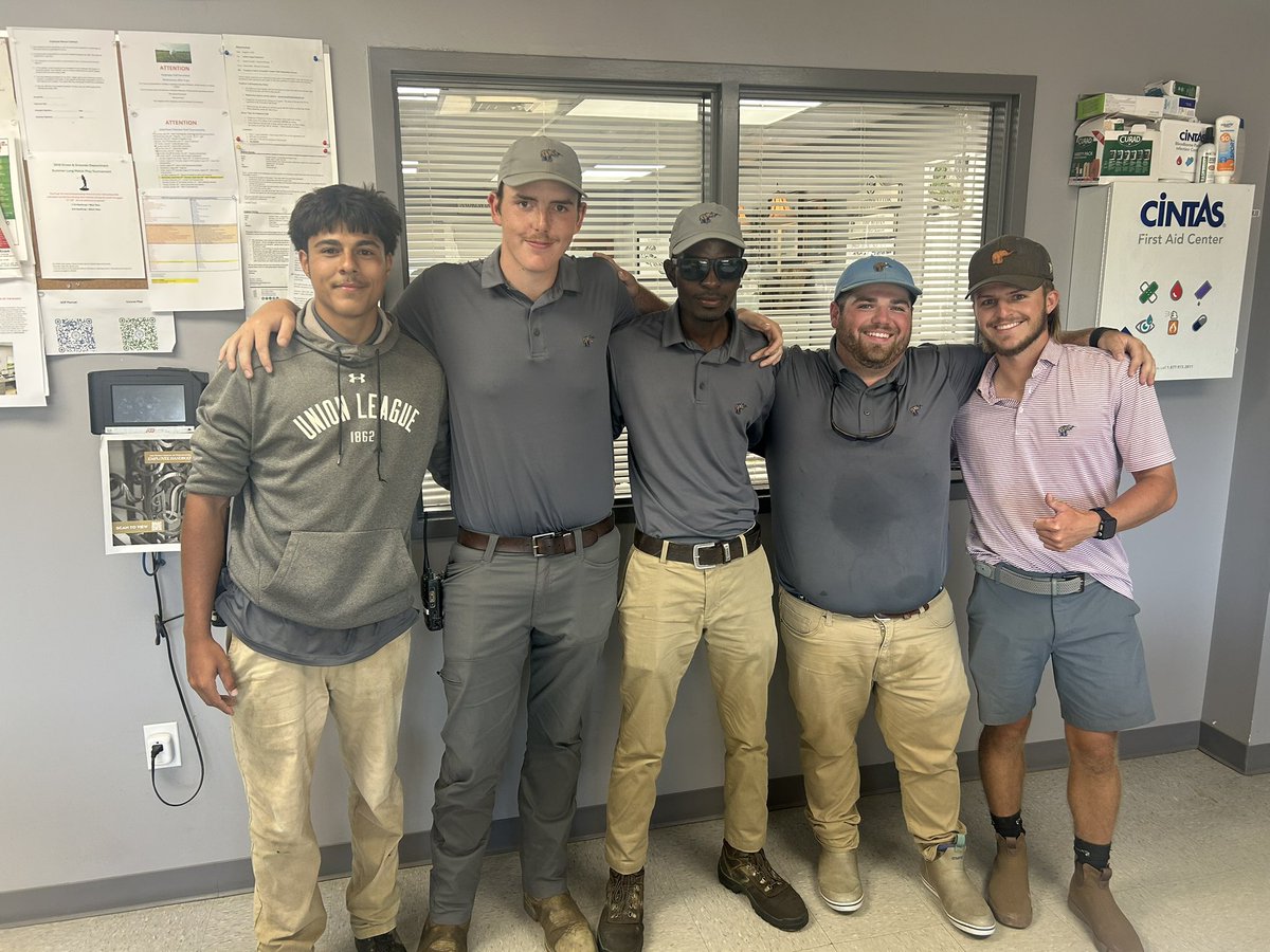 1st week of August 2025 was a great 1! Turf began to dry down without risk of loss with cooler temps.  Final round of Senior Club Championship underway.  Thanks to our Team for dialing it in! ⛳️ <a href="/ScottBordner/">Scott Bordner</a> <a href="/Mark_Schuhl/">Mark Schuhl</a> <a href="/NickSurretteEM/">Nicholas  Surrette</a>