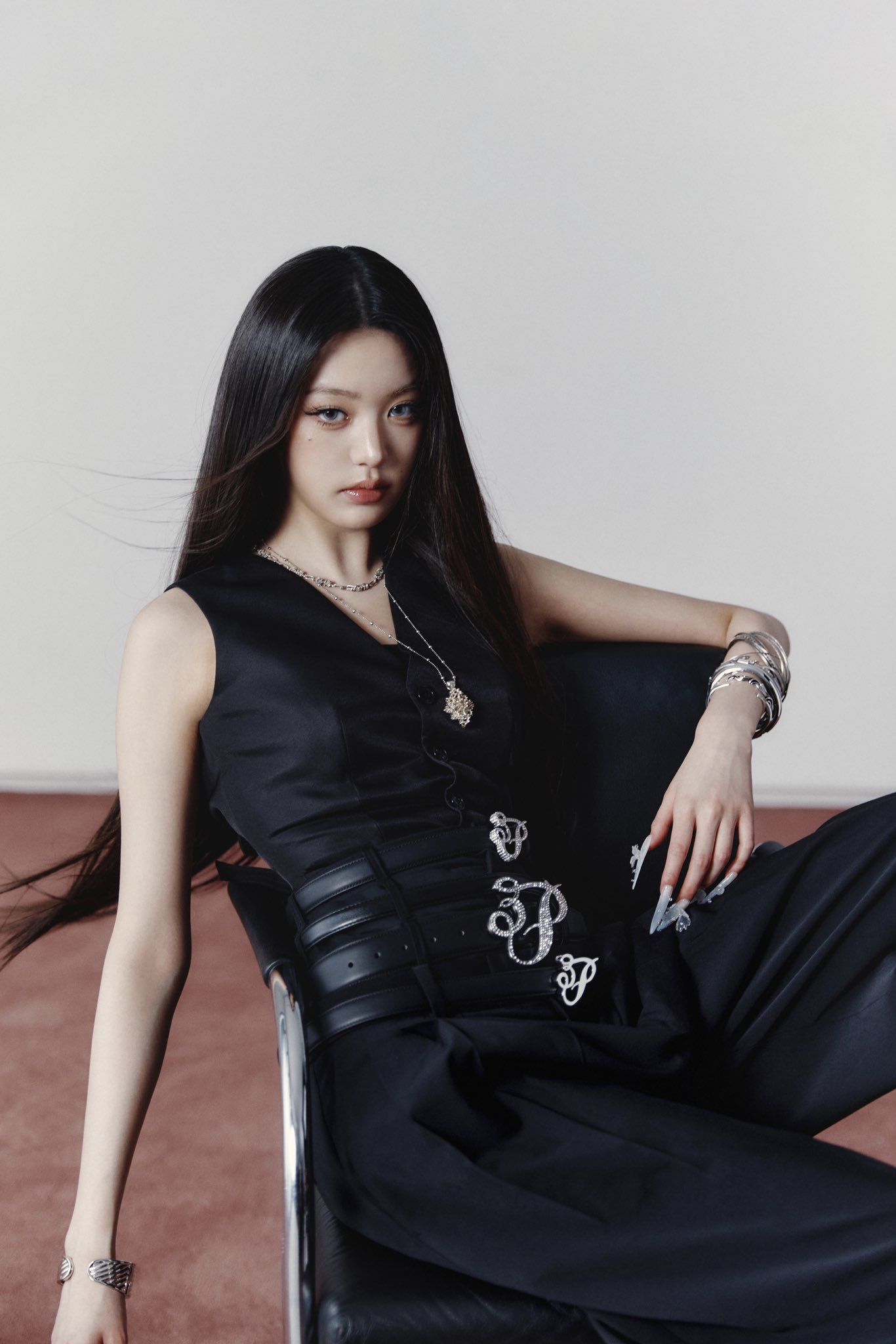 ive secret ウォニョン　9/24 IVE(アイヴ) XOXZ シークレット SECRET Music Korea ミューコリ