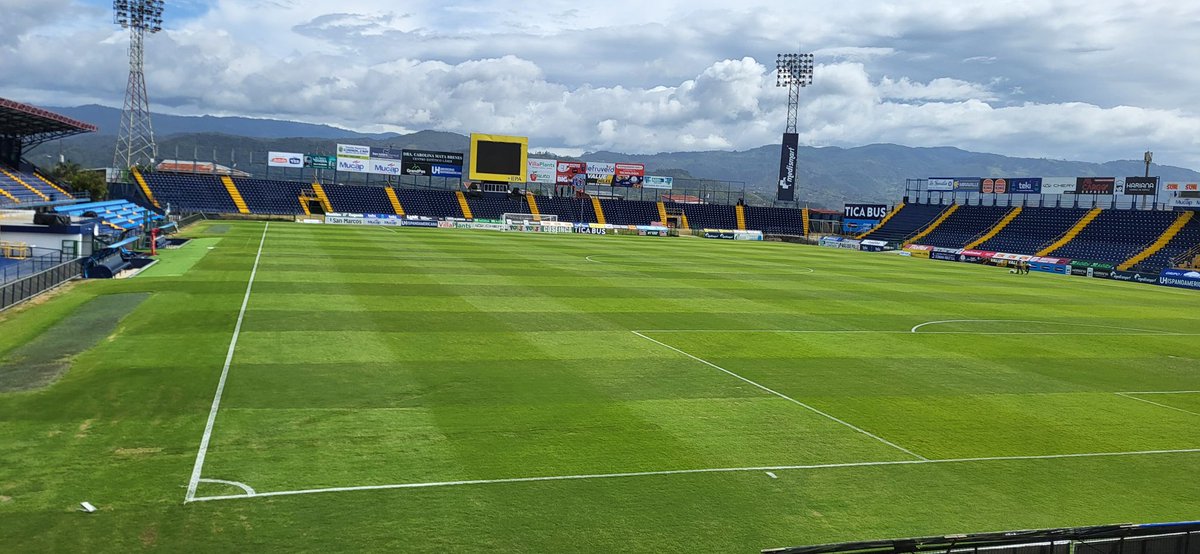Día de partido! 
Terreno de juego listo! 
<a href="/Cartagines/">C.S. Cartaginés</a> 🆚 <a href="/SaprissaOficial/">Deportivo Saprissa 💜</a> 
#TurfManagers #Cartago #CostaRica