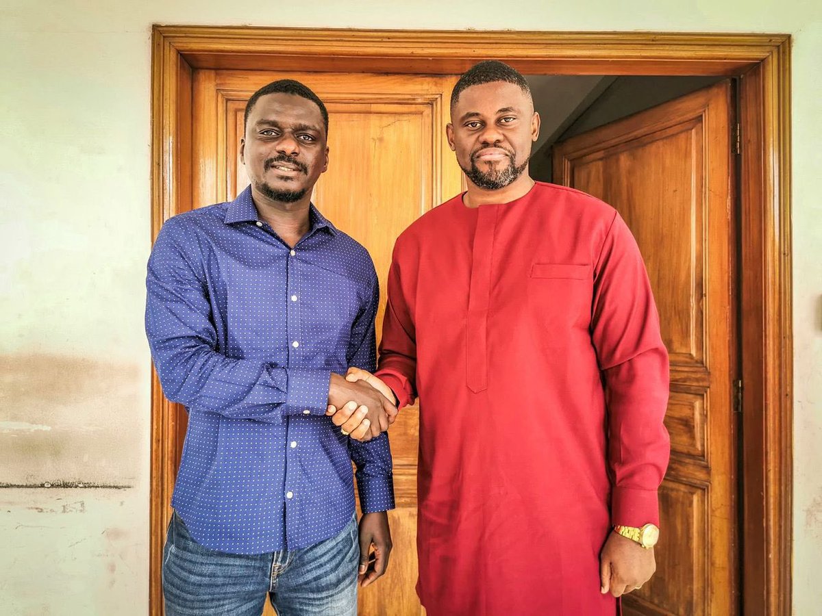 Mpodol_237's tweet photo. Dans le cadre de notre tournée au Sénégal, ma délégation et moi avons eu l’honneur de partager une séance de travail avec les Secrétaires Généraux du PASTEF (Les Patriotes Africains du Sénégal pour le Travail, l’Éthique et la Fraternité), au siège du Parti à Dakar. 

This meeting was part of a dynamic of sharing, guided by the desire to learn from African democratic experiences. 

Nous avons posé les bases d’une coopération politique et fraternelle entre deux peuples liés par l’histoire, unis dans la lutte et porteurs d’un même espoir : celui d’un avenir meilleur.

I would like to express my deep gratitude to PASTEF's General Secretariat for their warm welcome, their active listening, their availability and the wealth of advice shared to us.

L’Afrique, fière de ses valeurs, unie pour son avenir et affranchie du néocolonialisme, se construira par l’engagement et l’apport de chacun de ses enfants.

#Hiram2025