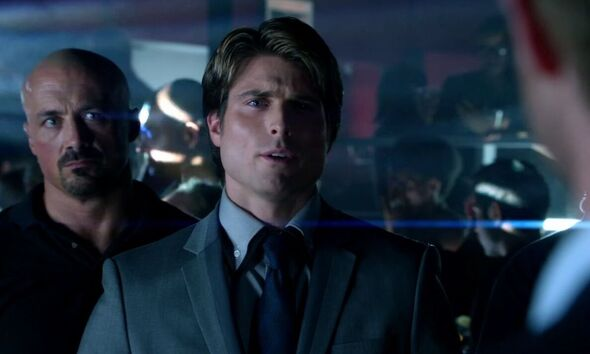 JuanC_Rdgz's tweet photo. 📺 Happy Birthday Marcus Rosner 🎂📺
#MarcusRosner #Arrow #MaxFuller #HappyBirthdayMarcusRosner https://t.co/7uP5TlCy0F