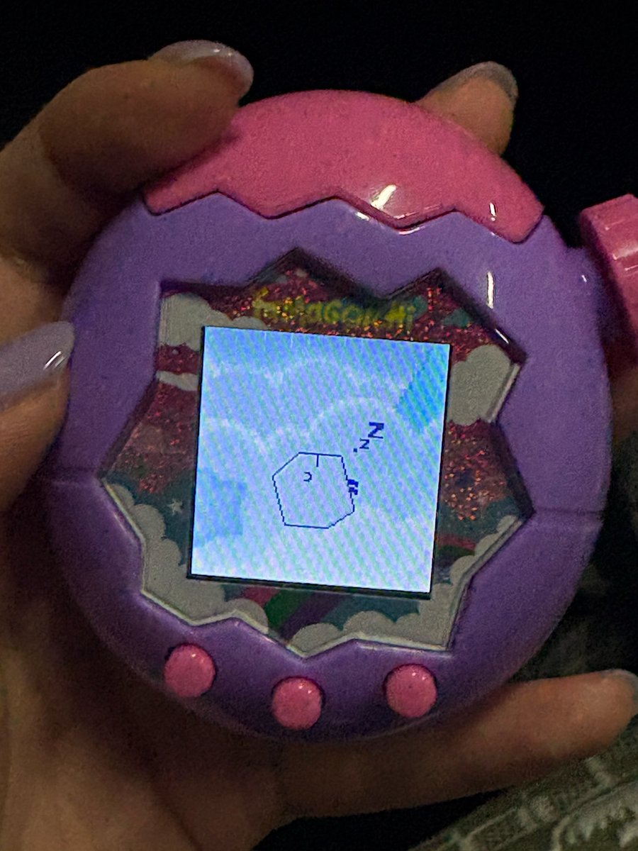 💙💭 250810
[10:56pm KST / JST]

+pic

“Usually”

“Does it become a stone”