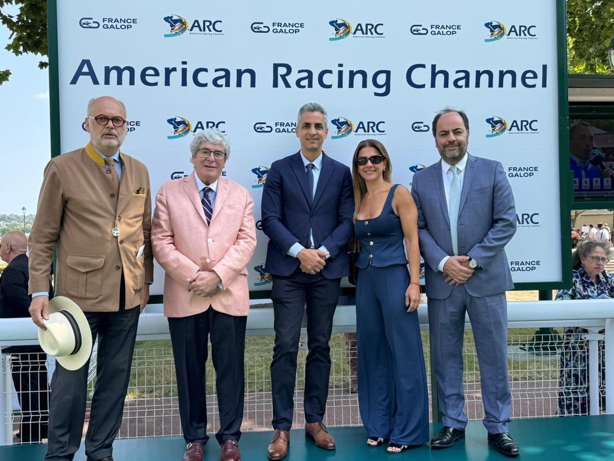 Hector Garcia (@puchigarcia33) on Twitter photo En el hipódromo de Deauville / Francia el <a href="/HipodromoUY/">Hipódromo de Maroñas</a> fue homenajeado por <a href="/francegalop/">France Galop</a> y ARC con dos carreras. País de Tomo Uno de la <a href="/theIFHA/">Int'l Federation of Horseracing Authorities</a> de la <a href="/osafweboficial/">OSAF</a> . Sabelo! En el hipódromo de Deauville / Francia el <a href="/HipodromoUY/">Hipódromo de Maroñas</a> fue homenajeado por <a href="/francegalop/">France Galop</a> y ARC con dos carreras. País de Tomo Uno de la <a href="/theIFHA/">Int'l Federation of Horseracing Authorities</a> de la <a href="/osafweboficial/">OSAF</a> . Sabelo!