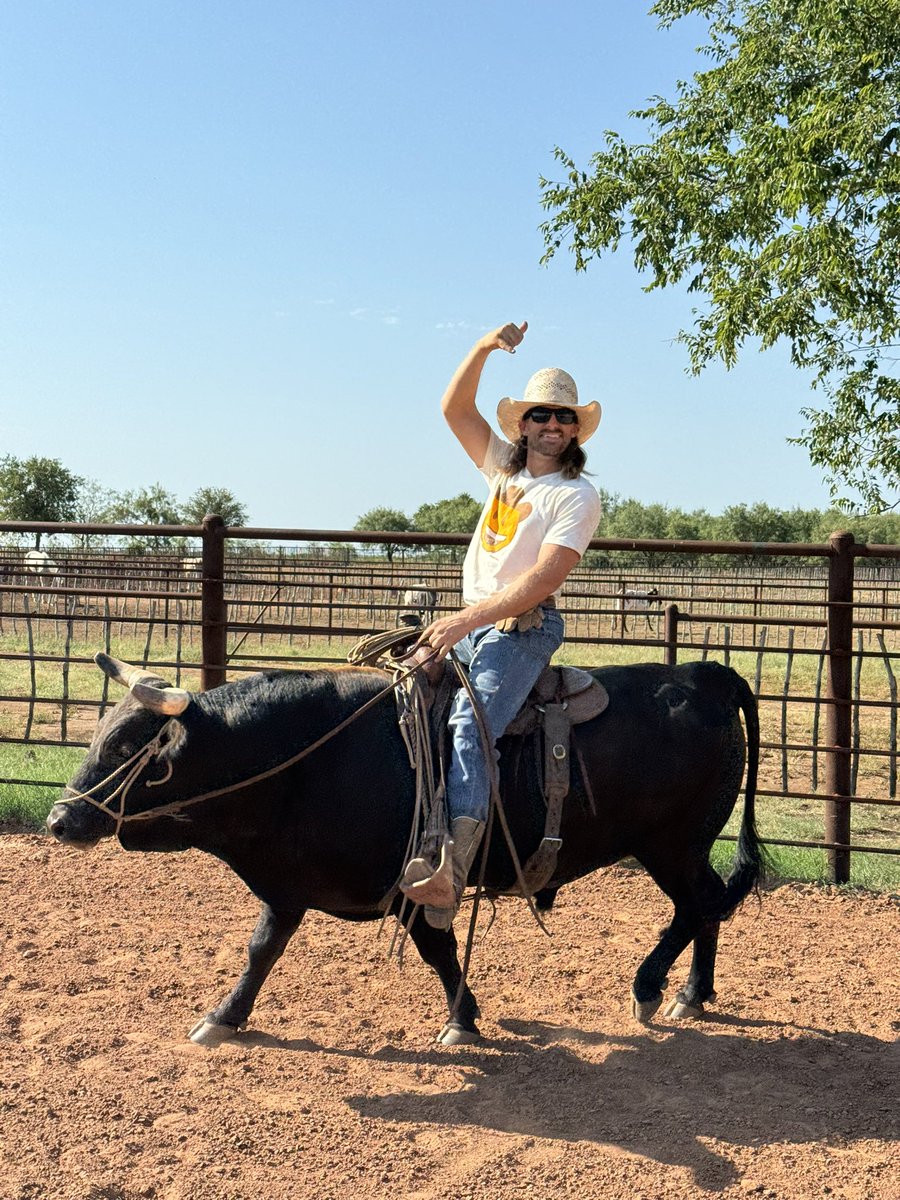 dalebrisby's tweet image. And people say they’ve never seen me ride a bull…
