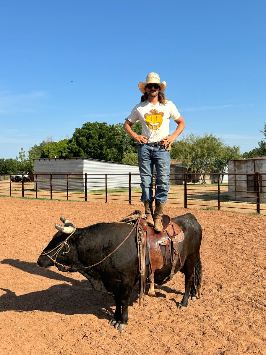 dalebrisby's tweet image. And people say they’ve never seen me ride a bull…