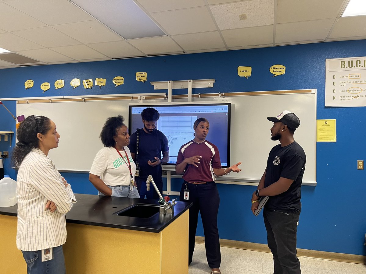 Teachers at Carver Middle were learning about ParentSquare and laptops procedures. Ready for a new school year!