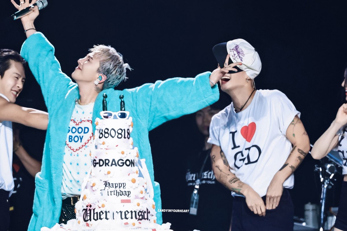 생일 축하해요, 오빠! 우리의 GOOD BOY🌼🎂
이런 미소처럼 영원히 행복하고 즐겁길 바라요 🥹
#지드래곤 #권지용 #ジヨン
#GD #GDRAGON #權志龍 
 #Übermensch #위버맨쉬 #GDWORLDTOUR2025