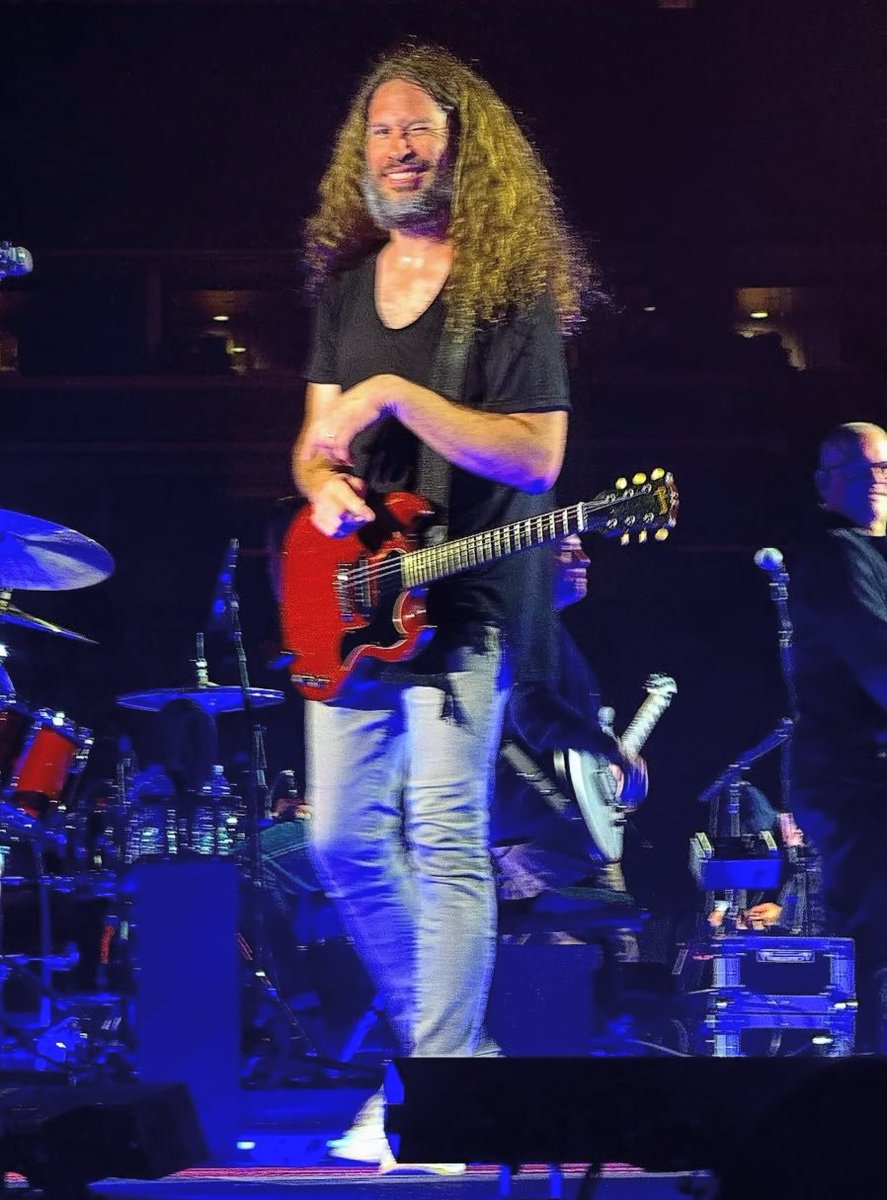 avery 🗡️ mcr nashville + ltl tweet media