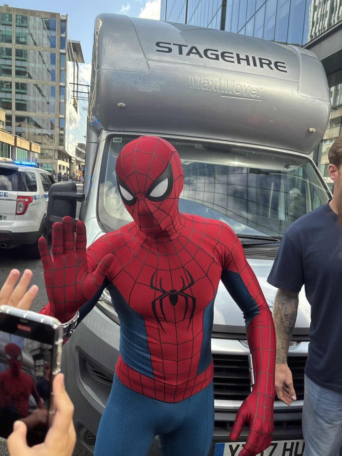 Tom Holland meeting fans as Spider-Man! #SpiderManBrandNewDay