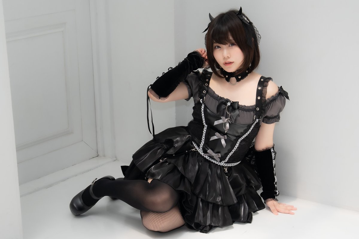 くろねこ☆ 61M2CJrtf8L._UY300_.jpg