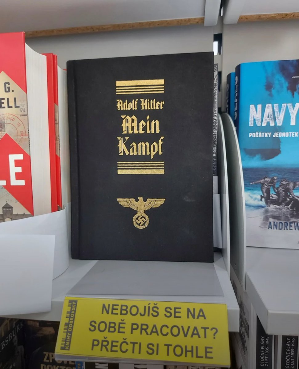 TPatryk02's tweet image. You've just entered a Czech bookstore: