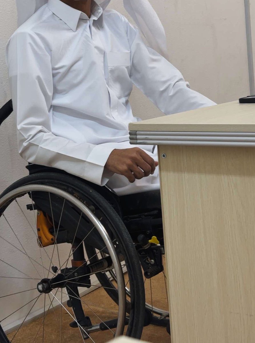 اللهم لك الحمد اول يوم نداوم
الله يرزقنا وياكم  بكل خير