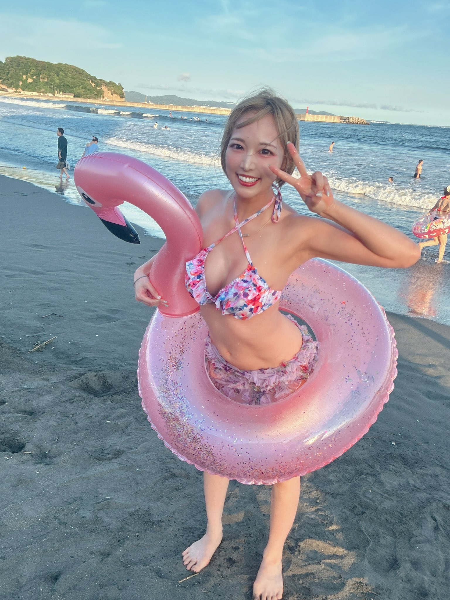 ぴーす✌🏻( ◜◡◝ ) https://t.co/gXw40B77rL