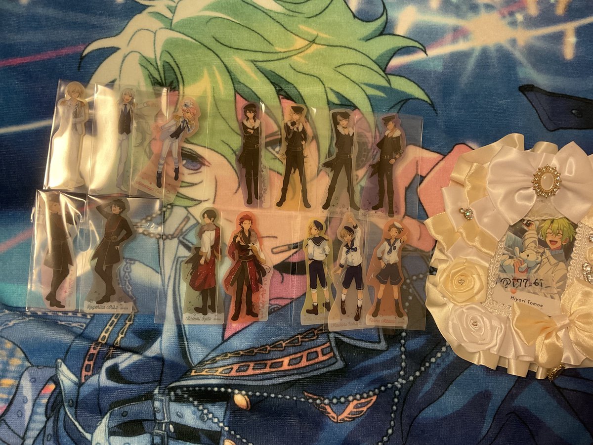 i77_6i_'s tweet photo. ꒰ 交換 譲渡 ꒱
あんスタ ポップアップ スクエアクリアカード ダイカットクリアシートB

譲 : 英智 渉 桃李 千秋 奏汰 鉄虎 翠 忍 北斗 スバル 真緒 真 ひなた ゆうた 宗 みか 零 薫 晃牙 アドニス なずな 友也 光 敬人 紅郎 レオ 凛月 司 斑

求 :同異種日和 ジュン 颯馬 or 定価➕送料

⬇️ https://t.co/gucq8PM4z0
