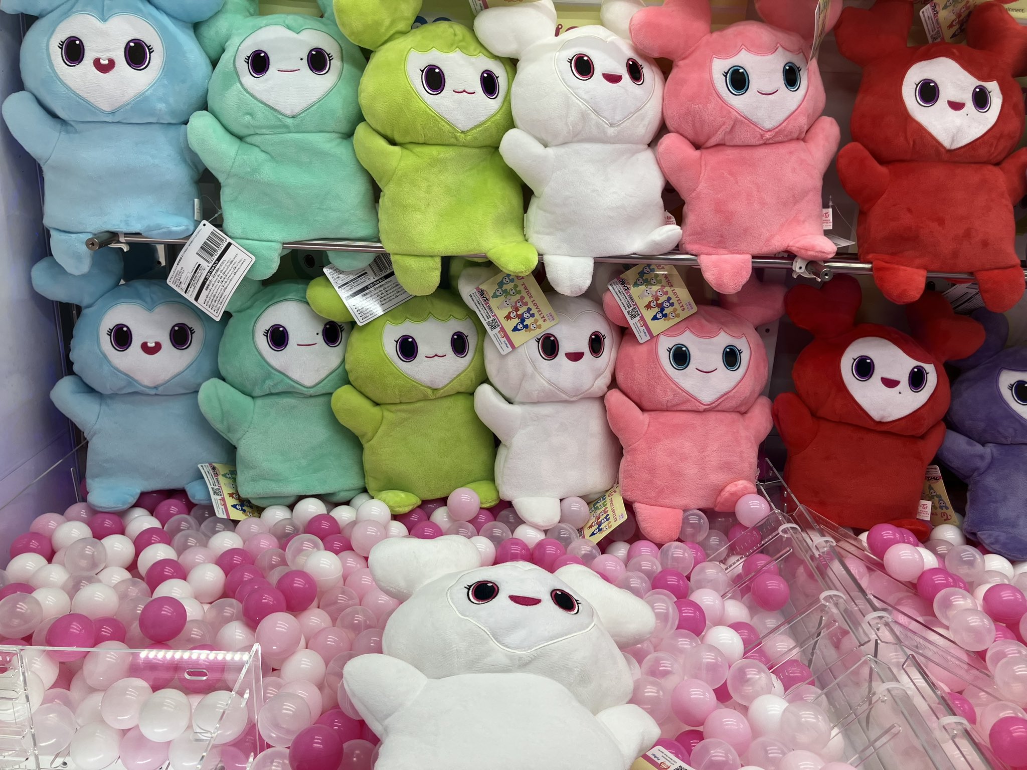 TWICE GIGO ぬいぐるみ パペット マスコット ボディバッグ ポーチ TWICE モモ GiGO限定 LOVELYS モブリー のびふにゃポーチ