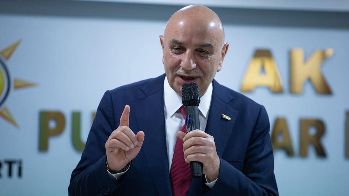 TAM ÇÜRÜME 
Sahte diploma olayında siyasetçiler;

AKP'nin Ankara adayı Turgut Altınok'un diploması sahte çıkıyor.

2024 seçimlerinde ortaya çıkmıştı. 
Turgut Altınok 4 yıllık hukuk fakültesini 47 günde bitirerek Guinness rekorlar kitabına girmeye hak kazanmış birisi.

47 günde