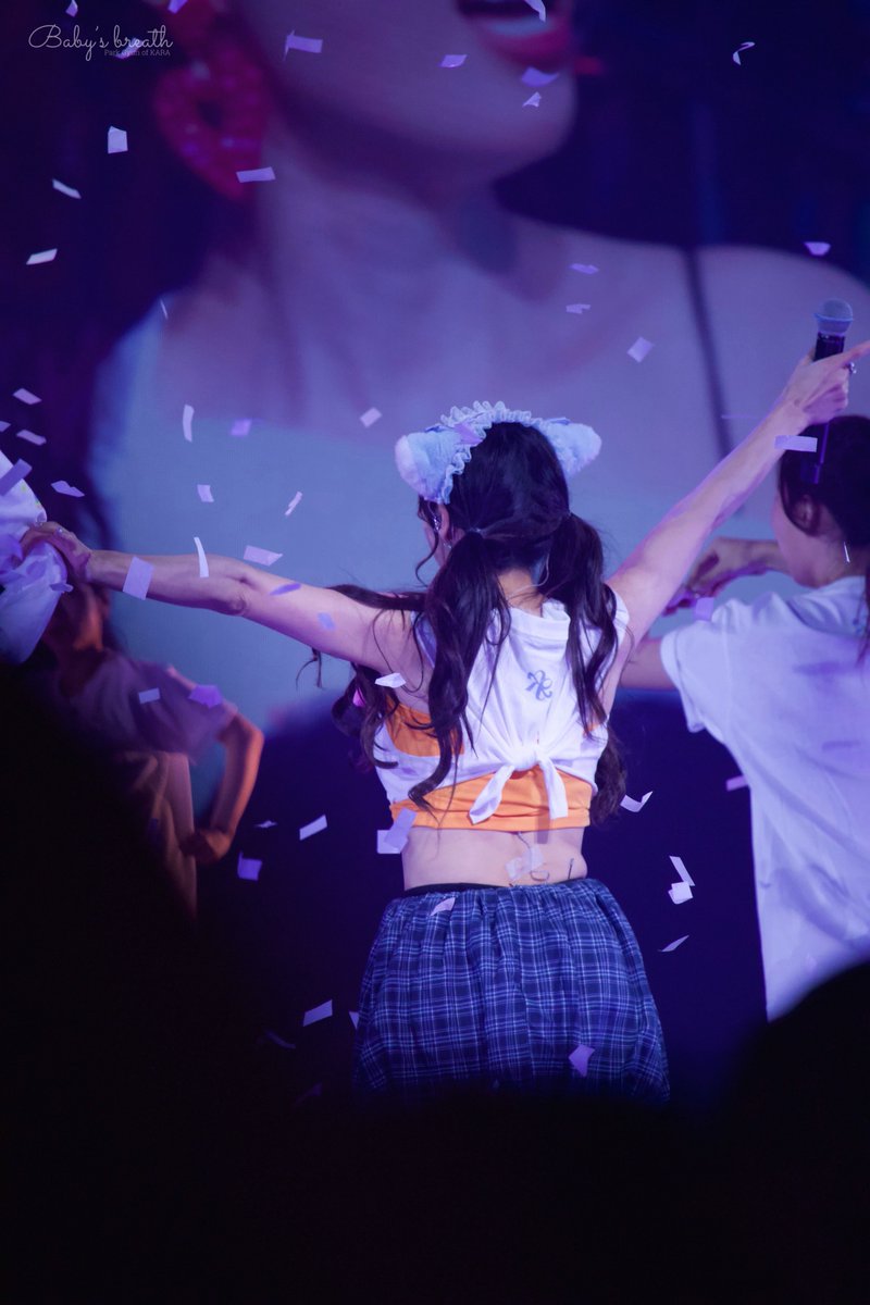 250803
KARASIA in KOBE Day2

<a href="/gyuri88/">박규리</a> 많은 사랑이 가득한 세상을 살 수 있기를. 사랑해.

#카라 #KARA 
#박규리 #gyuri #아아악눈부셔박규리