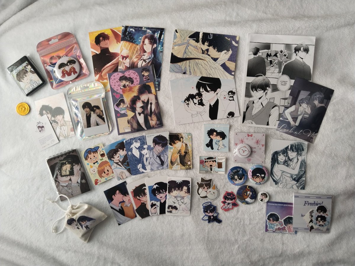 Rayyecl's tweet photo. Received so many freebies today, I had so much fun too!

Thank you for the freebies and thank you @JDEventsINA for organizing this event ˃ᴗ˂

Hope those who received my freebies like it, thank you so much for today.

#MonochromesEternalWaltz https://t.co/bxRvTTXu31