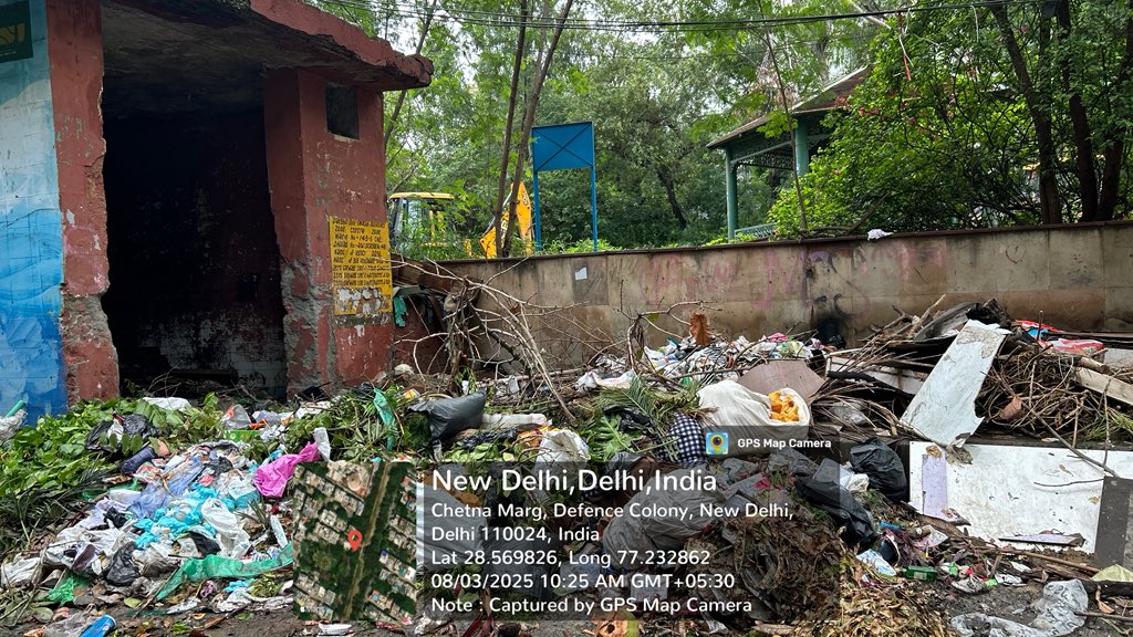 Bhavreen Kandhari (@bhavreenmk) on Twitter photo Morning walk in my colony today!
#DefenceColony
<a href="/AshwaniKumar_92/">Ashwani Kumar</a> <a href="/Warriormomsin/">Warrior Moms</a> <a href="/friendsofdefcol/">#FriendsOfDefCol</a>
#DelhiKoKudeSeAzadi #SwachhSena #WarOnWaste 1/2 Morning walk in my colony today!
#DefenceColony
<a href="/AshwaniKumar_92/">Ashwani Kumar</a> <a href="/Warriormomsin/">Warrior Moms</a> <a href="/friendsofdefcol/">#FriendsOfDefCol</a>
#DelhiKoKudeSeAzadi #SwachhSena #WarOnWaste 1/2