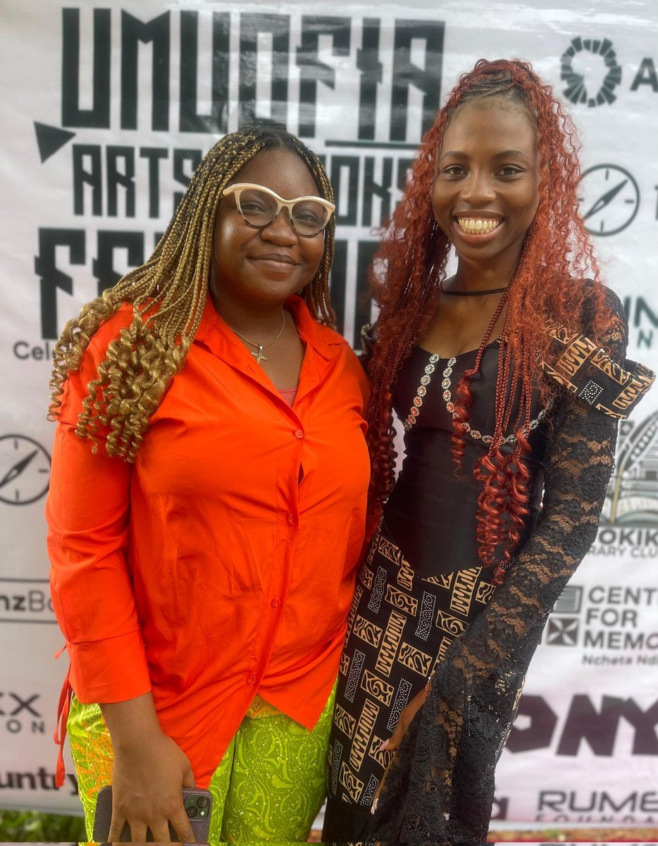 The Arty Dinma (@_dinma_o) on Twitter photo I met Alexandria Humphrey (<a href="/Alexhumphrey__/">Alexandria Humphrey</a> ) at Ụmụọfịa Arts and Books Festival. <a href="/UmuofiaBookFest/">Umuọfià Arts and Books Festival</a>
She's so soft spoken and cheerful. 🤗😍
She's the author of 'Nigerian Men Will Stain Your White' and 'Love and Lies'.
Please get them and read them. Okay? 🤗 I met Alexandria Humphrey (<a href="/Alexhumphrey__/">Alexandria Humphrey</a> ) at Ụmụọfịa Arts and Books Festival. <a href="/UmuofiaBookFest/">Umuọfià Arts and Books Festival</a>
She's so soft spoken and cheerful. 🤗😍
She's the author of 'Nigerian Men Will Stain Your White' and 'Love and Lies'.
Please get them and read them. Okay? 🤗