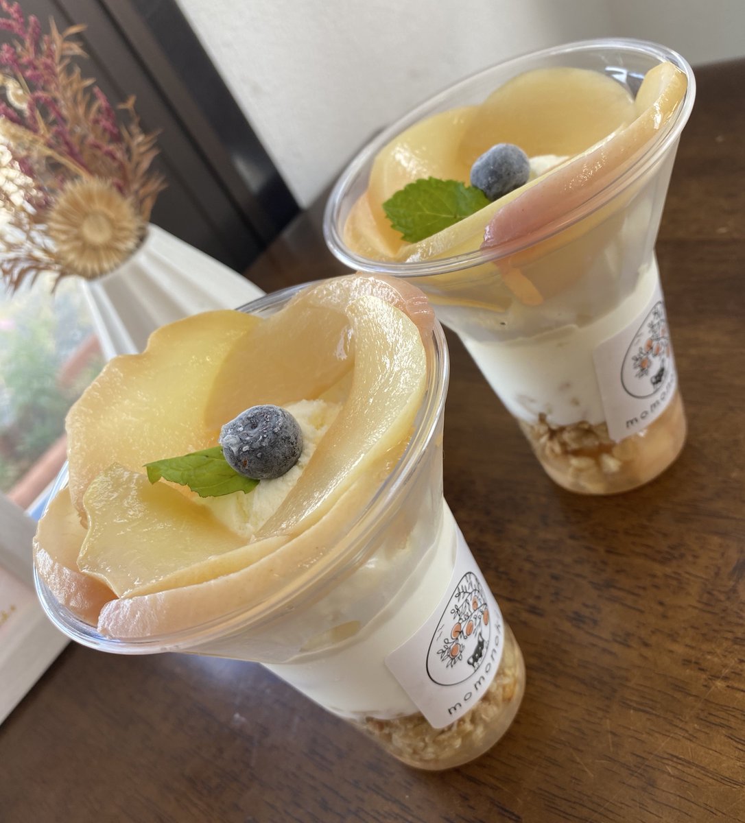 motorcycle_24's tweet image. 栃木西側ツーリング🏍️
暑かったひたすら暑かった🥵
近場で美味い餃子開拓できたので良かった🥟

#W乗り甘味部
桃パフェ美味しかった🍑