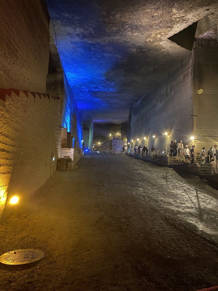 motorcycle_24's tweet image. 栃木西側ツーリング🏍️
暑かったひたすら暑かった🥵
近場で美味い餃子開拓できたので良かった🥟

#W乗り甘味部
桃パフェ美味しかった🍑