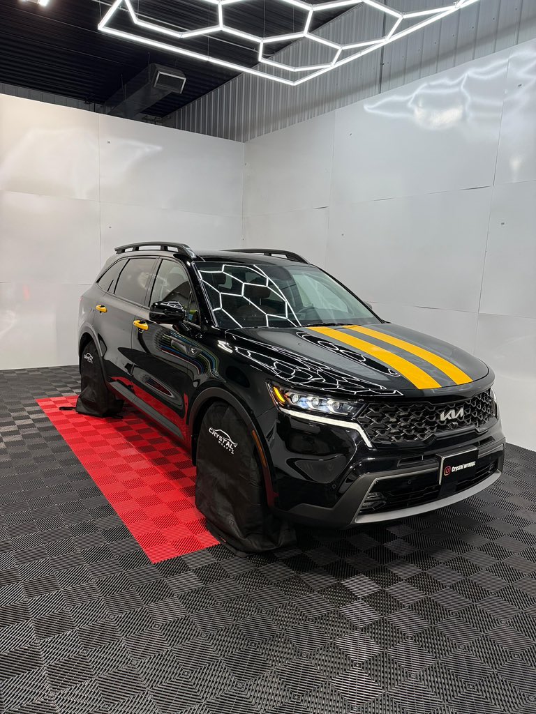 WrapPrime's tweet image. Black and Yellow⚫️🟡
•
Connect with us to learn more about how we can personalize your vehicle with unique branding &amp;amp; customizations :)
•
#racingstripes #blackandyellow #crystalwrappz #fargo #moorhead #vehiclewrap #vehiclecustomisation