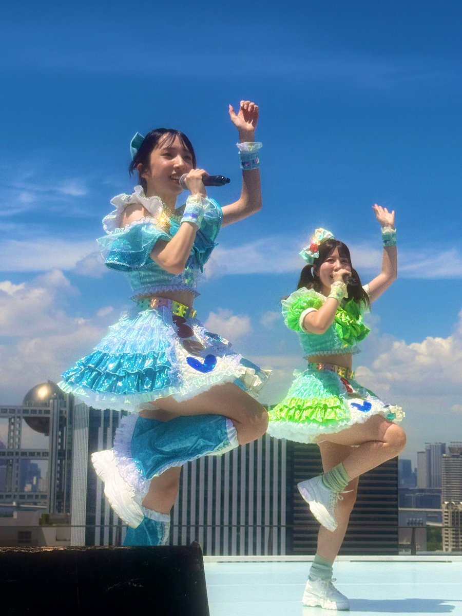 かみじょうさん
目を合わせるといつもにっこりしてくださりますね^_^
どんなステージでも堂々とらしくパフォーマンスされる姿がカッコ良いです🩵

#ぼぬーるななてゃん
#TIF2025
#すぷば