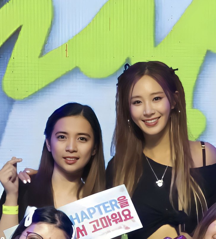 hiiamVeronica's tweet photo. Yuri and Fany group photo
Same spot 2 years apart 🥹💕 https://t.co/APdUE5DXfO