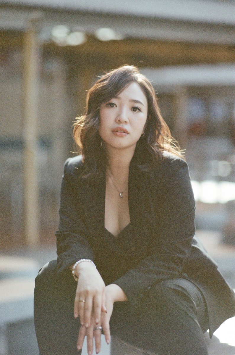 BookReviewsAsia's tweet photo. Today in the ARB: @thao__to reviews “The Original Daughter” by Jemimah Wei @doubledaybooks @wnbooks https://t.co/Le90wUKS2r https://t.co/8Q54Qsh56m