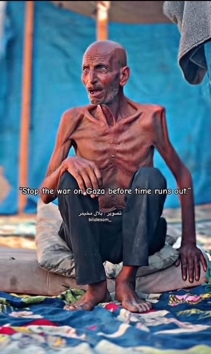 Abu_Salah9's tweet photo. لا أحد كبير على هذه المجاعة في غزة، المجاعة تفتك بالجميع

كل شيء خرج عن السيطرة، الصورة صادمة https://t.co/uPV8Vjlo1Y