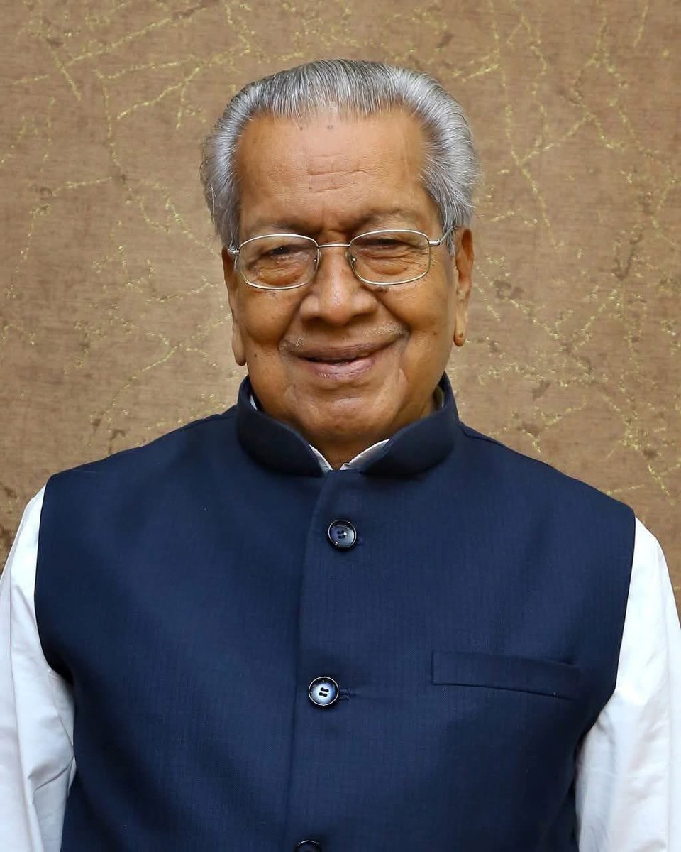 ଆନ୍ଧ୍ରପ୍ରଦେଶ ଏବଂ ଛତିଶଗଡ଼ର ପୂର୍ବତନ ରାଜ୍ୟପାଳ, ପୂର୍ବତନ ମନ୍ତ୍ରୀ ତଥା ଆମ ଦଳର ବରିଷ୍ଠ ନେତା ଶ୍ରୀ ବିଶ୍ୱଭୂଷଣ ହରିଚନ୍ଦନଙ୍କ ଜନ୍ମଦିନରେ ହାର୍ଦ୍ଦିକ ଶୁଭେଚ୍ଛା ଓ ଶୁଭକାମନା । ମହାପ୍ରଭୁ ଶ୍ରୀଜଗନ୍ନାଥଙ୍କ ନିକଟରେ ତାଙ୍କର ସୁସ୍ଥ ଏବଂ ନିରୋଗ ଜୀବନ କାମନା କରୁଛି ।