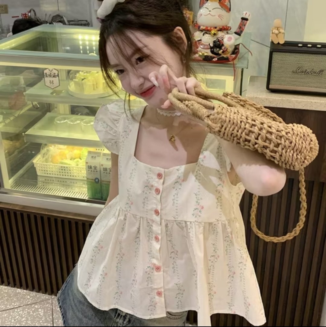 noyamilku's tweet photo. k-fashion tops for daily looks 🧺💖

a thread https://t.co/0jw68CN17Q