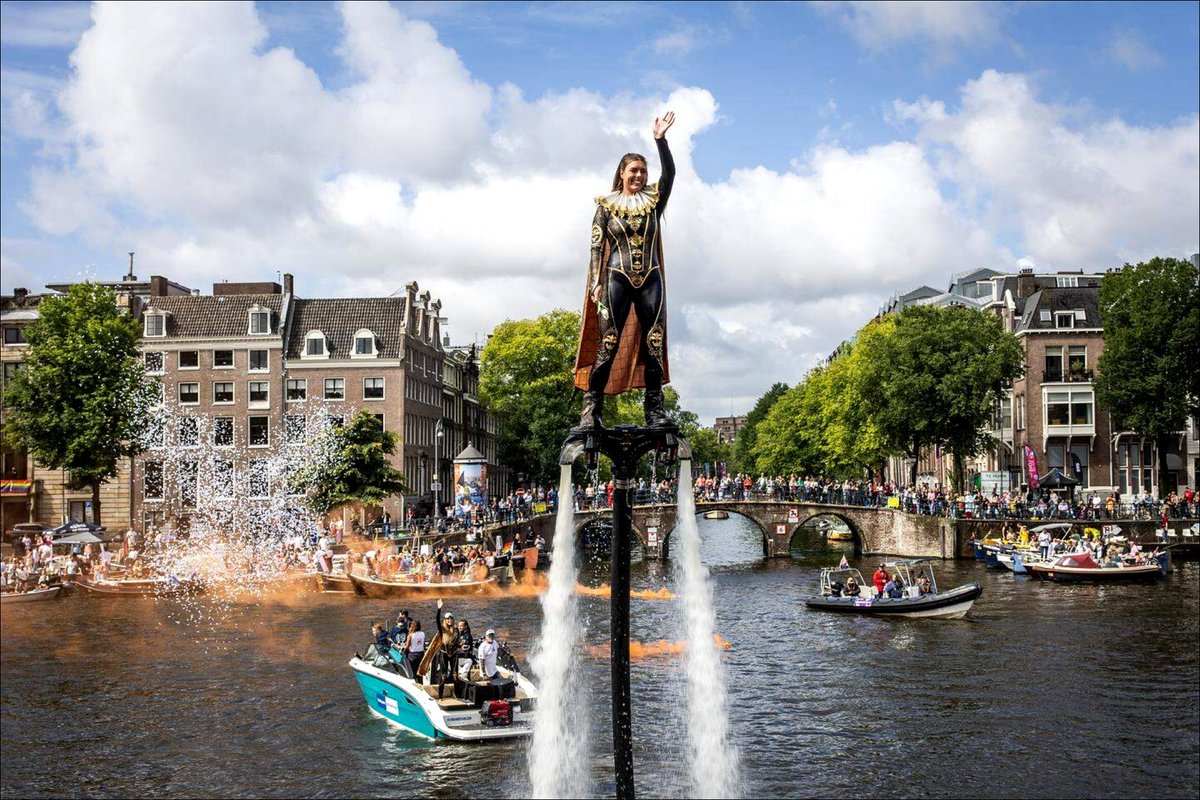 Kevin_VBB's tweet photo. Amsterdam Pride 2025, Canal Parade 🏳️‍🌈  #amsterdampride https://t.co/g3TVCaRcKU