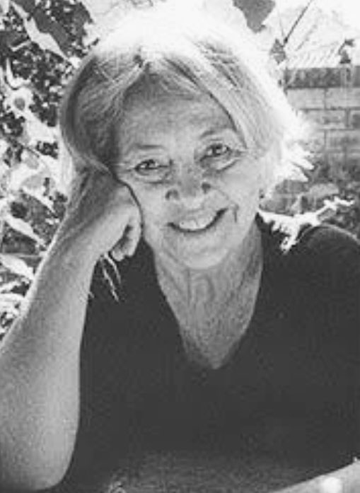 “A poesia é o rastro de Deus nas coisas”.

Adélia Prado, professora, poetisa e escritora.