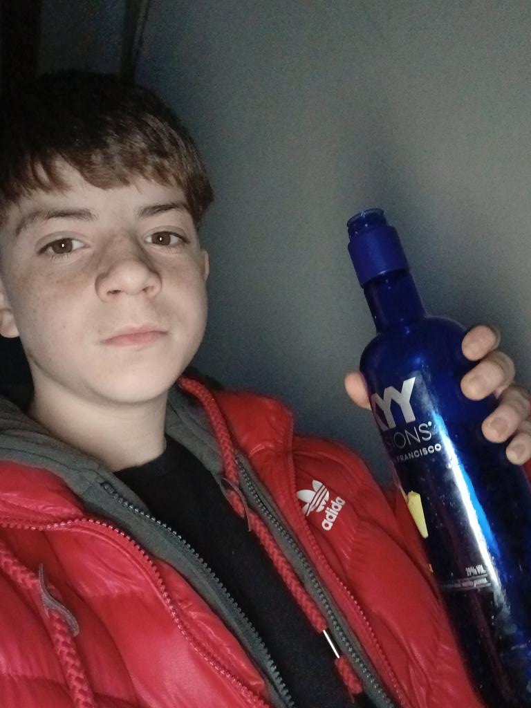 Me dijeron 3 para un beso pero no acepte. PACIENCIA