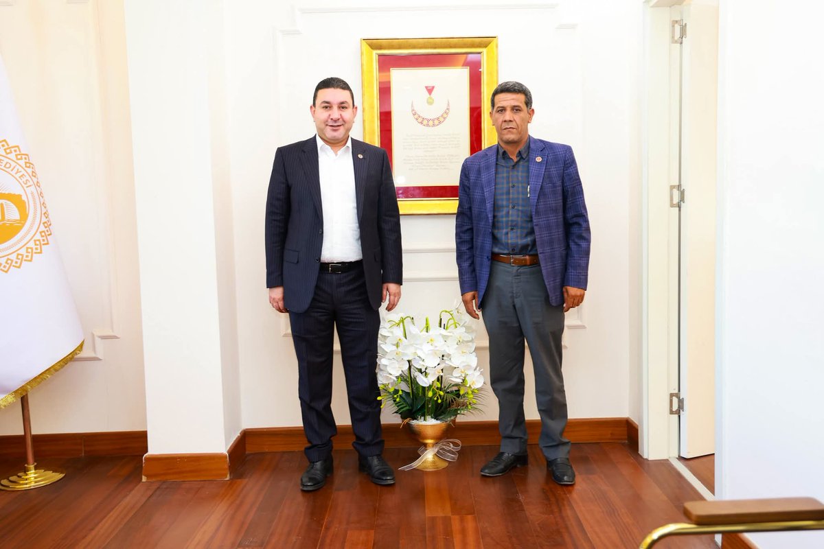 Güne Bismillah.

Mutlu ve huzurlu bir Pazar günü geçirmenizi diliyorum. Günaydın🌄 Hayırlı Sabahlar☀️

#Harran🌾 #Şanlıurfa 📿 #Türkiye 🇹🇷