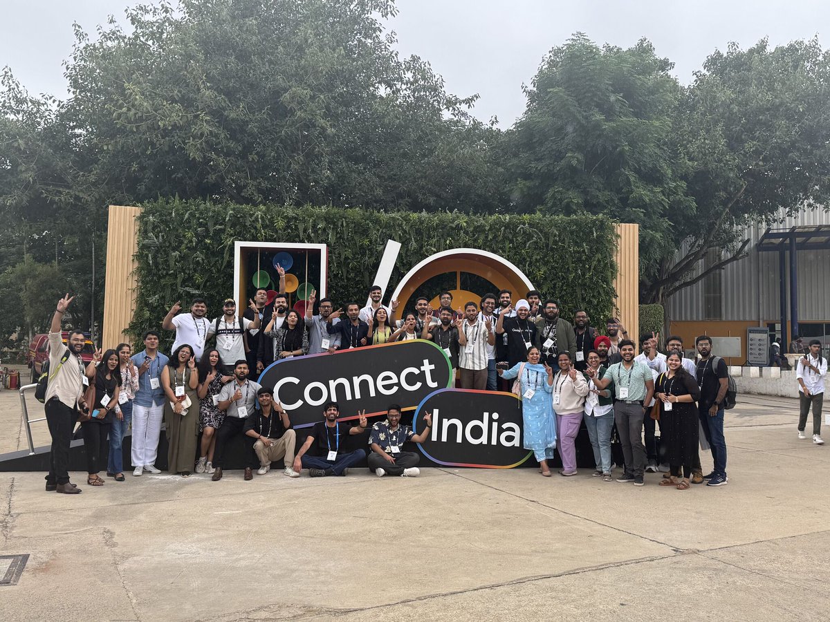 TechpreneurNit's tweet photo. Still thinking about all the energy, learning, and amazing people at Google I/O Connect India.
#GoogleIOConnect #Community #TechEvents #Bengaluru (1/2) https://t.co/RjaLFy3Je9