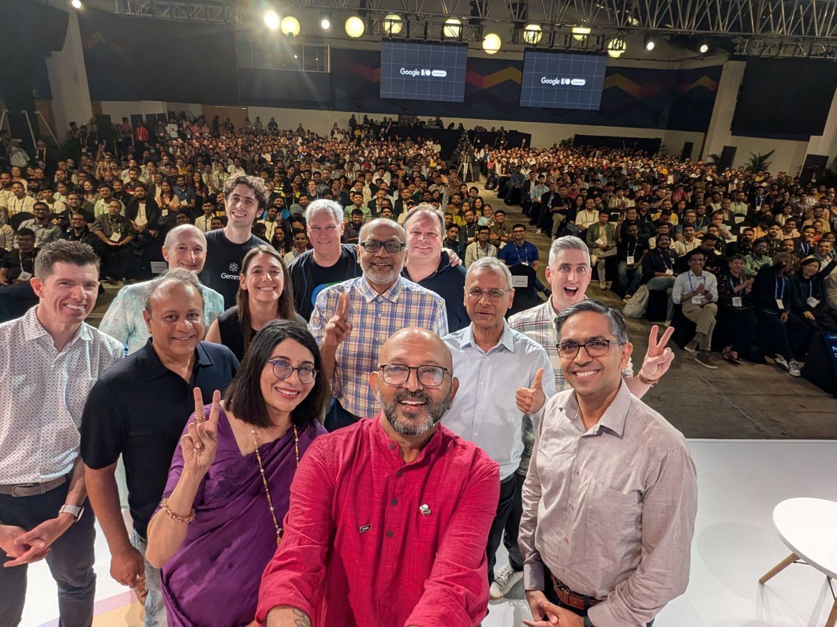 TechpreneurNit's tweet photo. Still thinking about all the energy, learning, and amazing people at Google I/O Connect India.
#GoogleIOConnect #Community #TechEvents #Bengaluru (1/2) https://t.co/RjaLFy3Je9