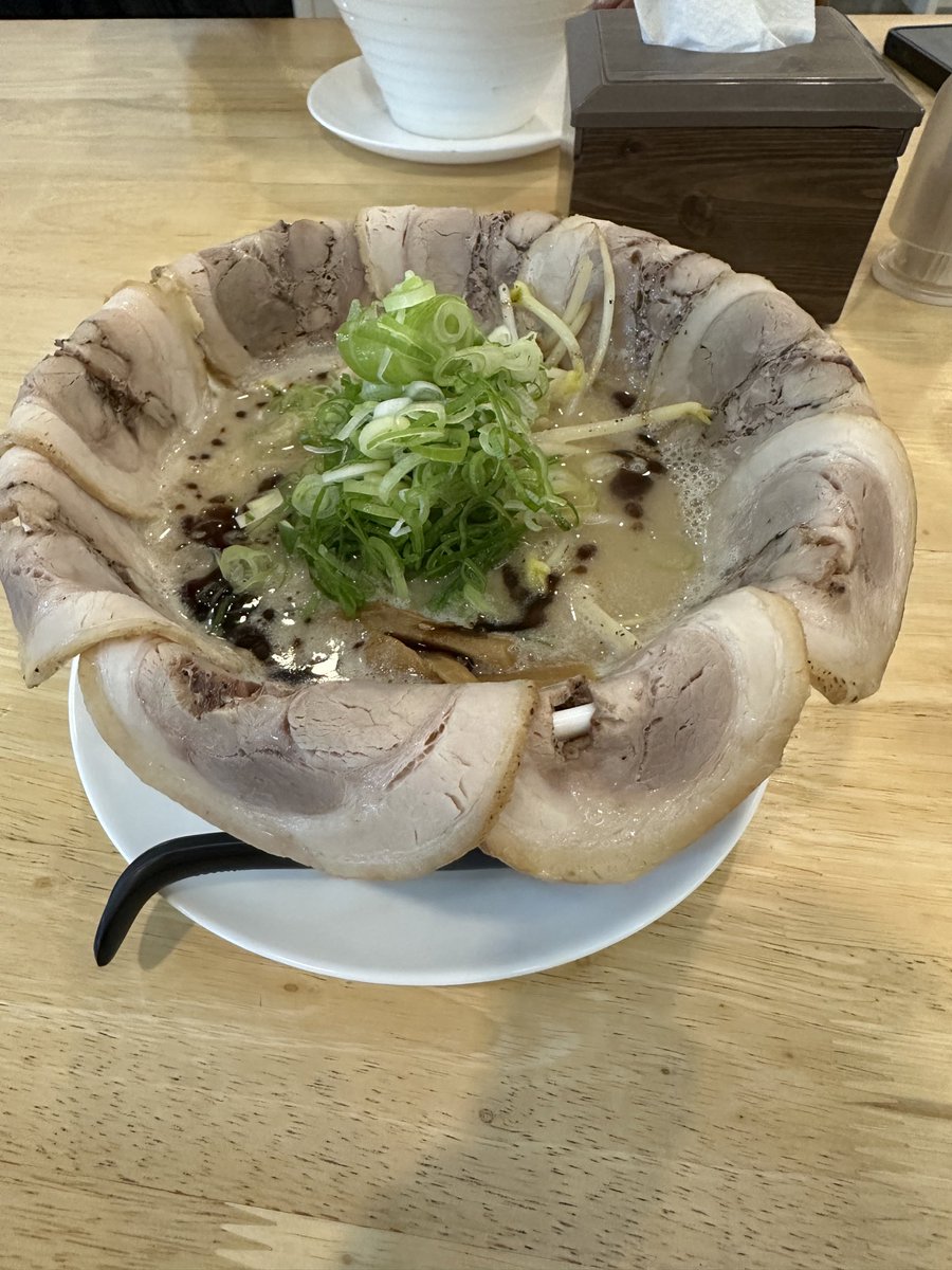 KokoMichi8's tweet photo. ゴルフ帰りに。 https://t.co/YpyCvUZZUn