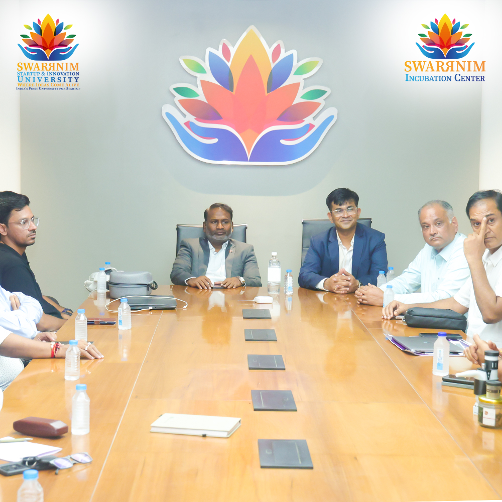 SwarrnimUni's tweet image. 🌱 “Startup seeds must be sown from Std. 6.”
Honoured to host Shri M. Nagarajan (IAS) at Swarrnim University, celebrating our sports startup platform &amp;amp; student entrepreneurship.
Real talks. Real feedback. Real opportunities. 🚀⚽🦄
#SwarrnimUniversity #StartupIndia #Sportspreneur