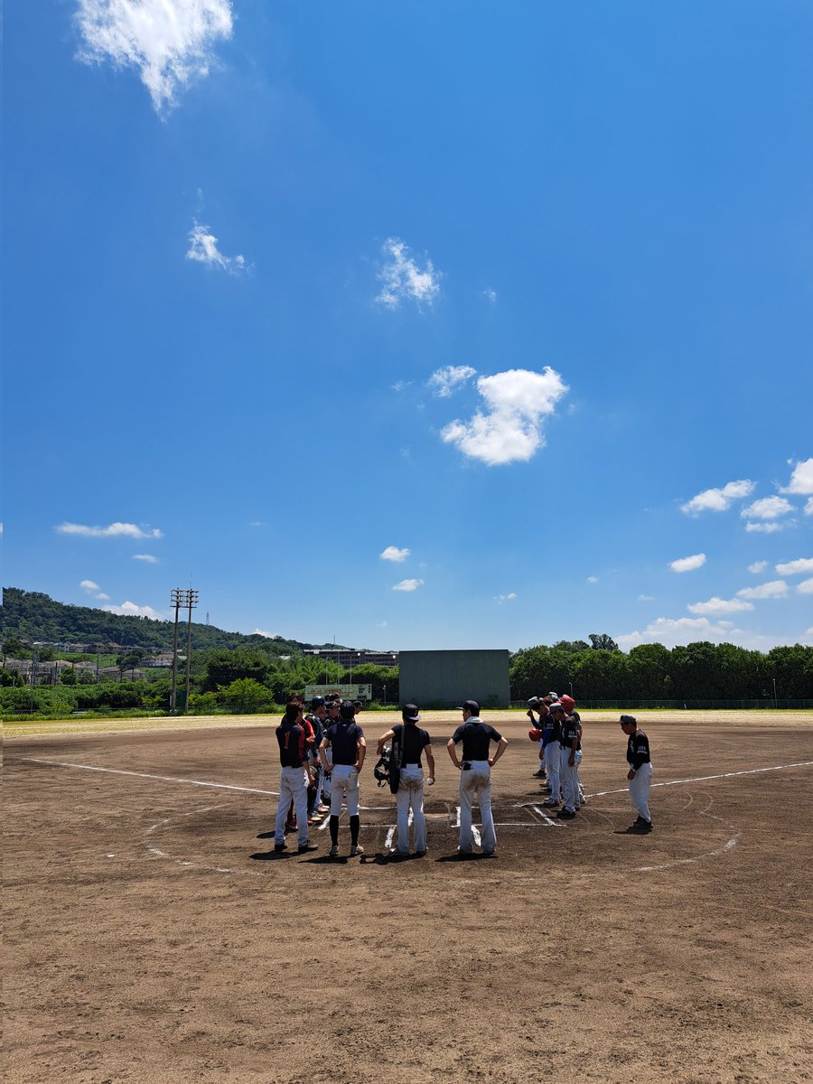 seinanren's tweet photo. ➀スクレイパーズ7-2ウイナーズジャパン
②ツェンティーズ13-3ウイナーズジャパン
③ツェンティーズ10-3スクレイパーズ
ツェンティーズが優勝🏆しました。 https://t.co/XOyODJy8Vf