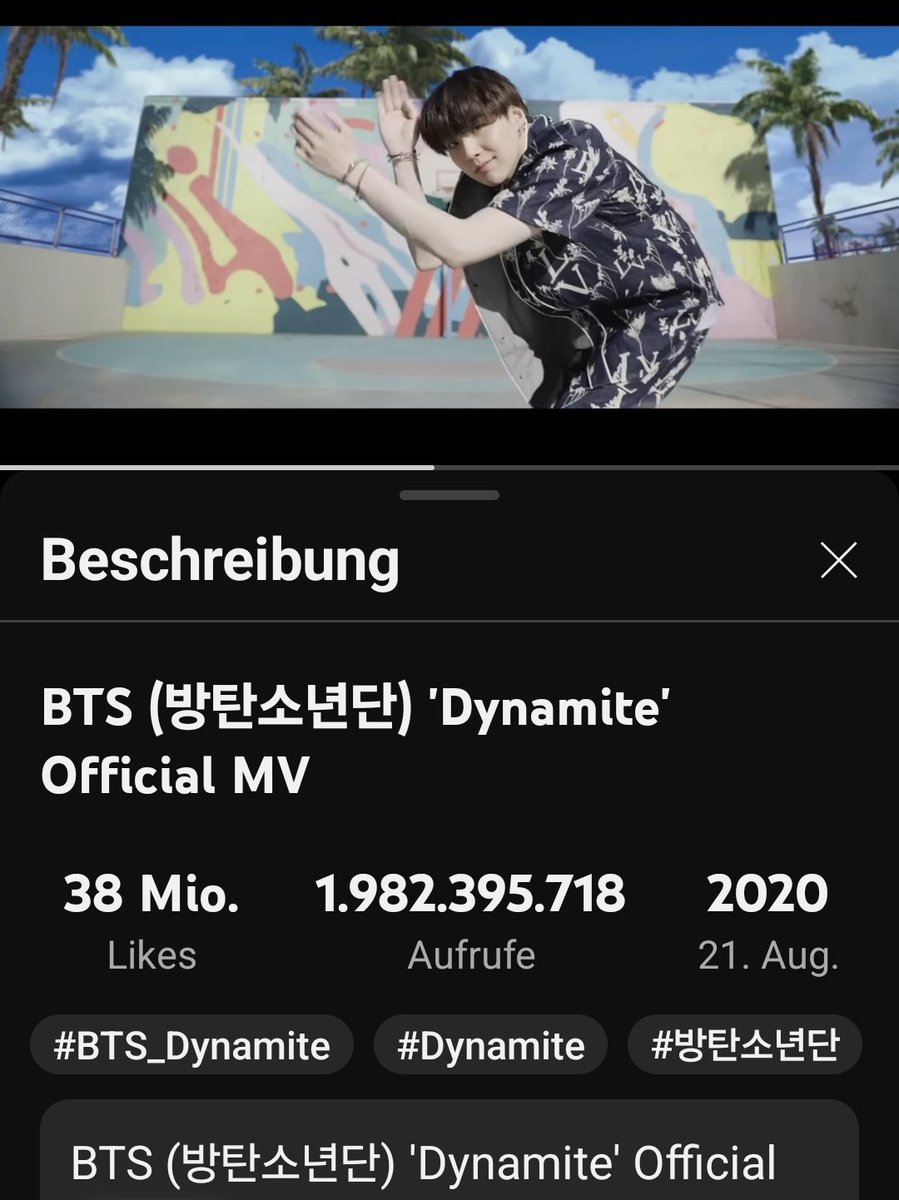 OT7_lover's tweet photo. STREAM THE MV & SHARE YOUR SCREENSHOT ๐งจ
Good morning! ~ ๐
#BTS_Dynamite โฌ๏ธ + 11,588 views!
DYNAMITE TO 2 BILLION
#BTS #DynamiteTo2B #StreamAndShare https://t.co/wzgoSm8w4Q