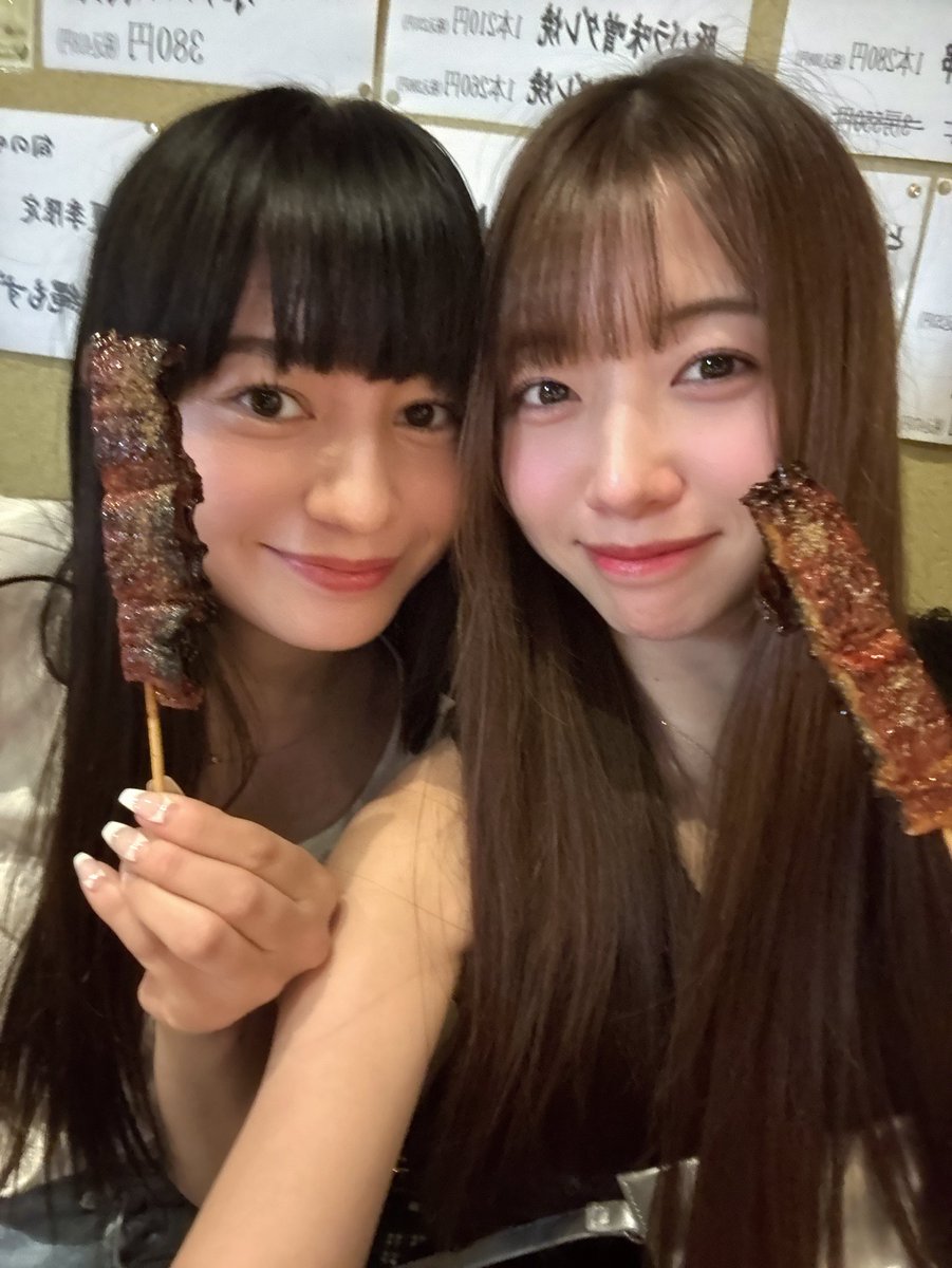 maccha_ponkotsu's tweet photo. うなぎ串うまかったϵ( 'Θ' )϶ https://t.co/5uZTzLOt2G